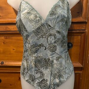 Princess Polly Lace Trim Bodysuit